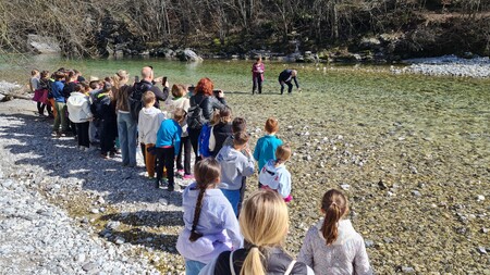 Odvrzi navado, ne odpadka (12)