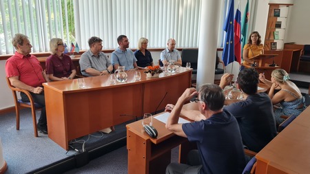 Oddelek za mediacije_novinarska konf (6)